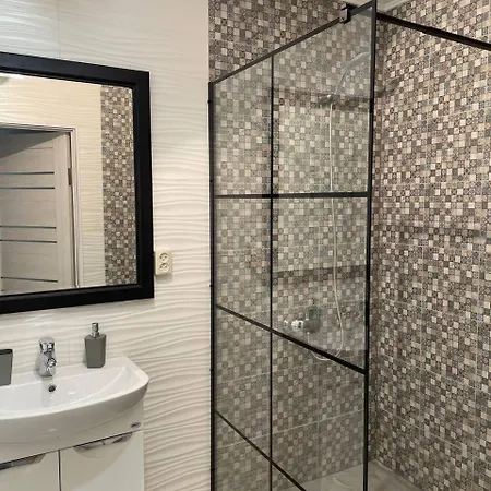 Apartment Kalynove Verkhniy Yasenov